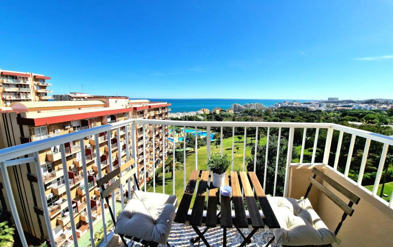Acogedor,Apartamento.Piscina, Vistas, Terraza 베날마데나코스타 외부 사진