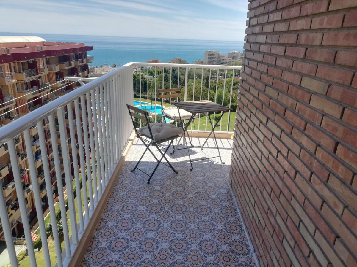 Acogedor,Apartamento.Piscina, Vistas, Terraza 베날마데나코스타 외부 사진